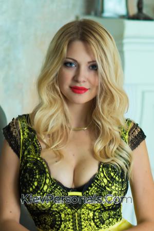 174397 - Elena Age: 37 - Ukraine