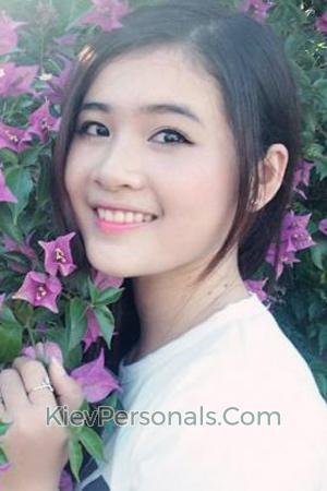 195835 - Thi Nhi Age: 31 - Vietnam