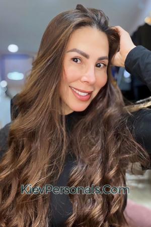 204159 - Yoana Age: 49 - Colombia