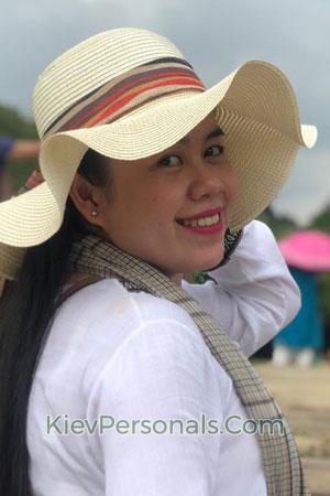 213359 - Syramy Age: 37 - Cambodia