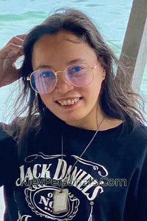 215942 - Sheila Mae Age: 40 - Philippines