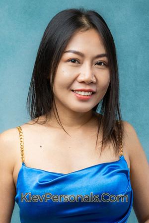 221054 - Natchanan Age: 41 - Thailand