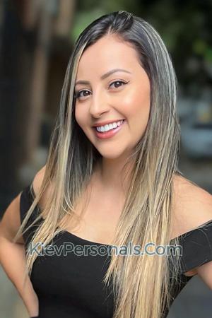 221163 - Leidy Age: 33 - Colombia