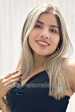 221694 - Yecenia Age: 44 - Colombia