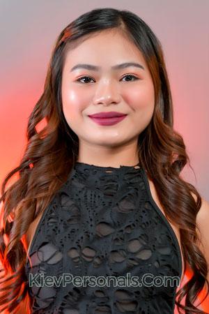 223852 - Jeramae Age: 19 - Philippines