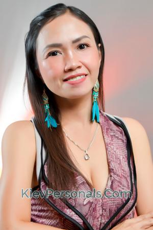 226343 - Rowena Age: 40 - Philippines