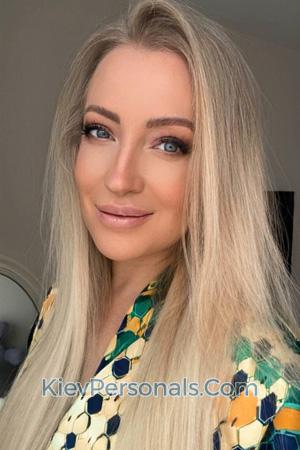 226382 - Liliia Age: 50 - Ukraine